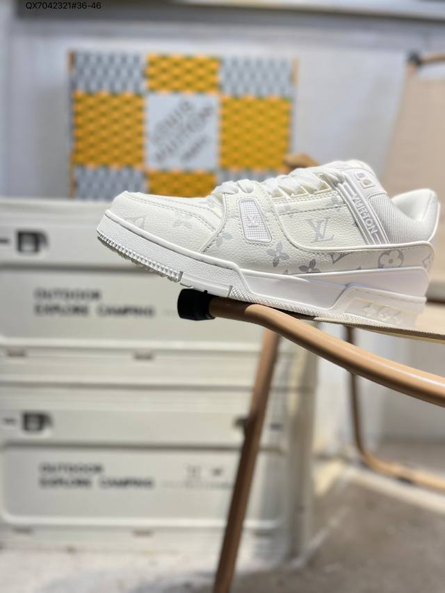 路易威登 Louis Vuitton Lv路易威登板鞋 新款 Lv Trainer最新配色运动鞋 L家 篮球鞋风格运动鞋 该鞋由艺术总监 Virgil Ablo