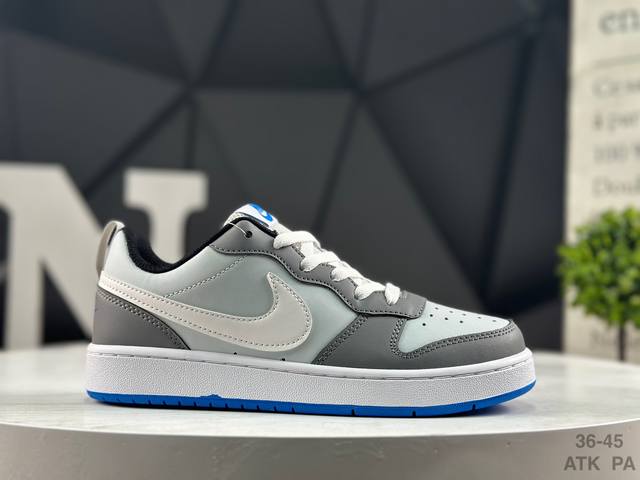 耐克 Nike Court Vision Low 百搭单品 正面、内侧、外侧、前面和后面视角看下这双白又白的小白鞋，它好像是一双经典的糅合。比较舒服简单的经典设