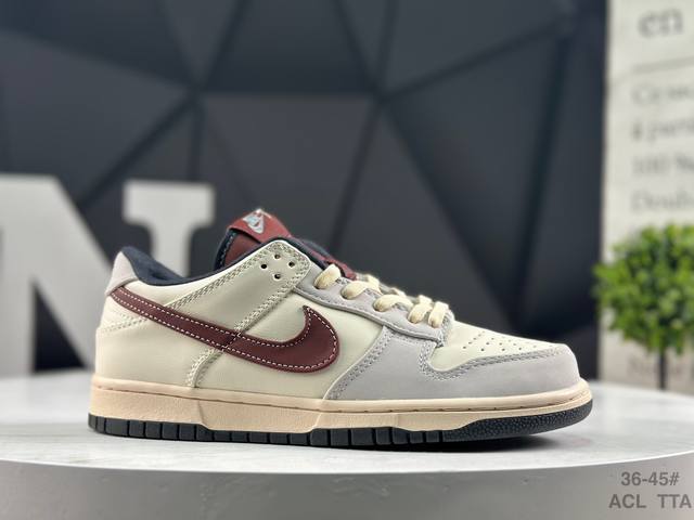 耐克 Nike Sb Dunk Low 复古低帮休闲运动滑板板鞋 采用脚感柔软舒适Zoomair气垫 有效吸收滑板等极限运动在落地时带来的冲击力 为街头运动者们
