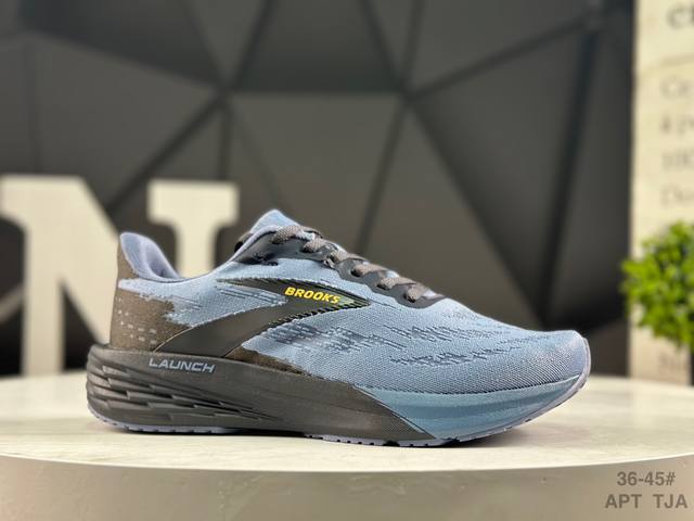 布鲁克斯 Brooks Ghost 11 幽灵 11 代低帮透气缓震支撑休闲运动慢跑鞋 #采用改进工程空气网眼组合热熔工艺 鞋面材质搭载Dna Loft V2密