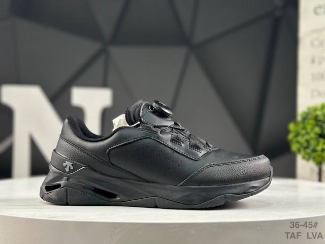 迪桑特 Descente Circuit Ltr Wire 2.0 舒适百搭防滑耐磨 低帮 休闲跑步鞋 采用皮面网眼材质鞋面 通透不闷热 前掌易弯折设计 提供灵