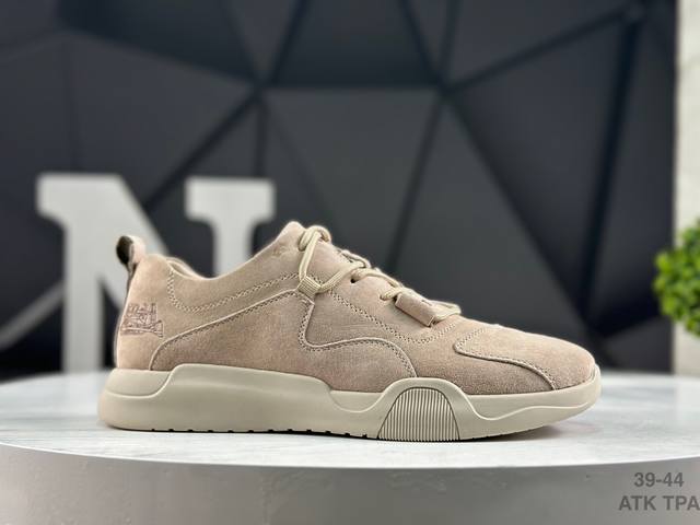 Cat卡特 硬汉推土机品牌经典百搭户外休闲大黄靴系列 广东大厂品质 秋冬新款 常年主打 时尚潮流搭配 面料釆用意大利进口磨砂牛皮 全鞋真牛皮材料 大底到五金都是