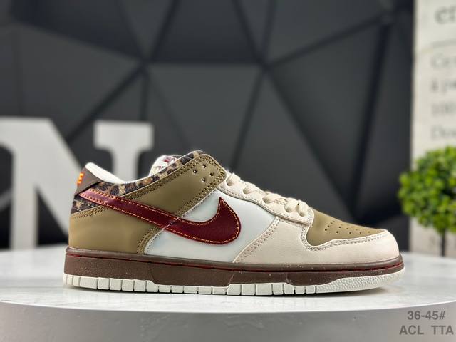耐克 Nike Sb Dunk Low 复古低帮休闲运动滑板板鞋 采用脚感柔软舒适Zoomair气垫 有效吸收滑板等极限运动在落地时带来的冲击力 为街头运动者们