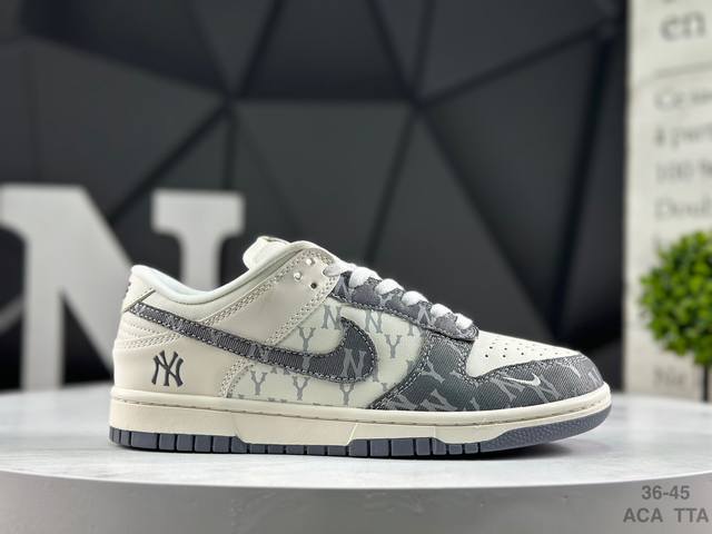 耐克 Nike Dunk Low 板鞋 Sb系列经典百搭休闲运动板鞋加厚鞋舌的填充，使舒适性大大提升，同时也更方便穿脱中底部分则加入了脚感柔软舒适Zoomair
