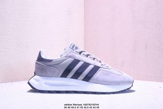 公司级 阿迪达斯Adidas Originals Retropy E5 爆米花速度轻盈复古系列百搭透气休闲运动慢跑鞋。全新Boost轻量缓震鞋底材质# 轻盈又不