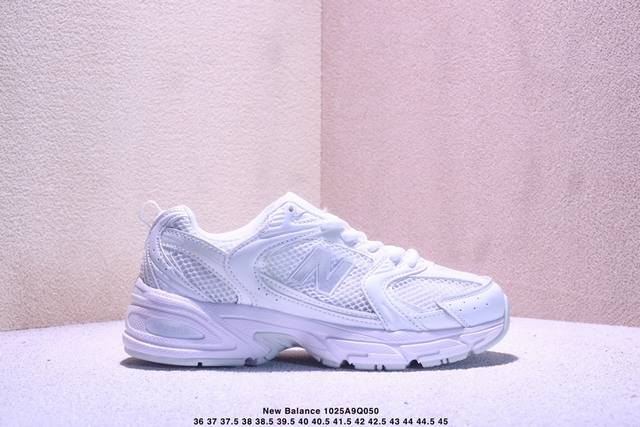 新百伦 Nb530 New Balance 530 复跑古鞋Nb530这鞋双确实是Nb家经复典古款式之一，以全科新技诠释，成打功造530鞋款。鞋面保在持530基