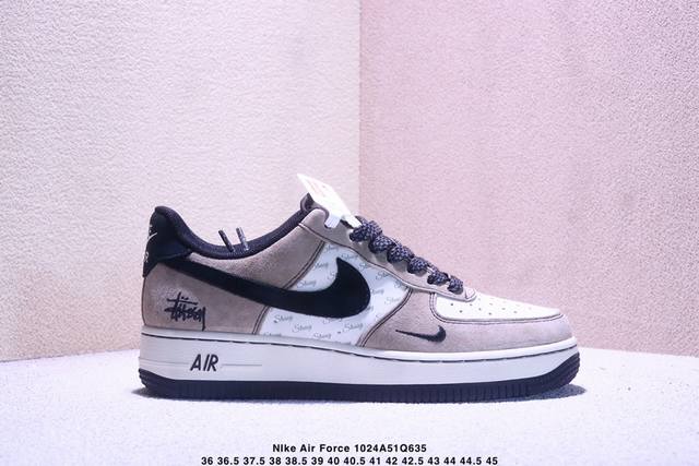 海外限量发售！公司级Nike Air Force 1 '07 Low “斯图西联名--灰猪八黑勾”空军一号 低帮 运动鞋 休闲鞋 折边针车 工艺难度大 原楦头原