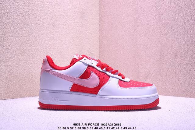 耐克Nike Air Force 1 Low 空军一号低帮百搭休闲运动板鞋。柔软、弹性十足的缓震性能和出色的中底设计，横跨复古与现代的外型结合，造就出风靡全球三