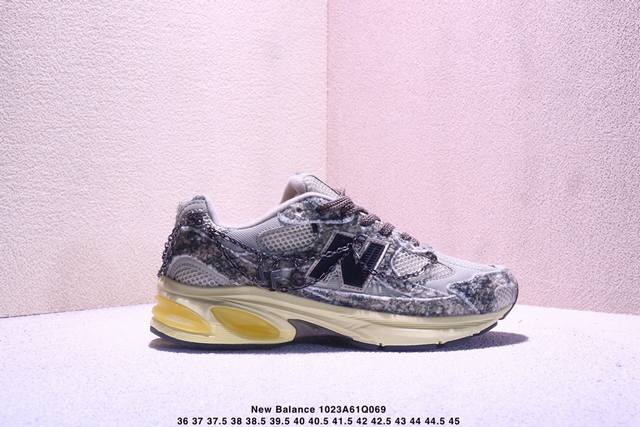 新百伦 New Balance2010英产做旧鞋款纯色绒运动鞋 厚底增高老爹鞋。此复刻经典鞋款，加入当下大热的户外元素，以曾经篮球鞋款型式样加以打造鞋款造型。编