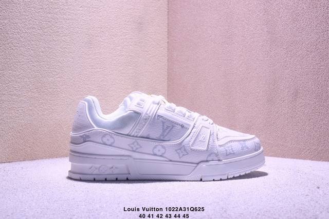 真标Louis Vuitton Trainer Sneaker Low 全新 Lv 路易威登 休闲运动文化百搭板鞋 尺码:40-45 Xm1022Q625