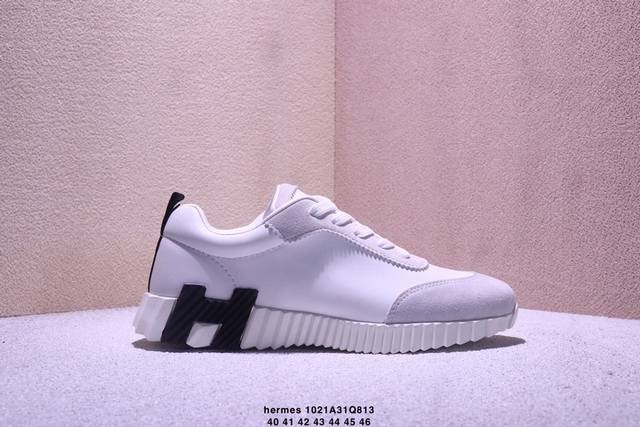 爱马仕愛馬仕爱Hermes炸街男神运动鞋 彰显盎然活力,轻快自在,呈现休闲都市风范#今日宝藏百搭休闲板鞋 Herme#爱马仕运动鞋 #宝藏百搭休闲德训鞋 #He
