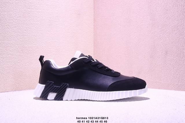 爱马仕愛馬仕爱Hermes炸街男神运动鞋 彰显盎然活力,轻快自在,呈现休闲都市风范#今日宝藏百搭休闲板鞋 Herme#爱马仕运动鞋 #宝藏百搭休闲德训鞋 #He