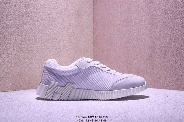 爱马仕愛馬仕爱Hermes炸街男神运动鞋 彰显盎然活力,轻快自在,呈现休闲都市风范#今日宝藏百搭休闲板鞋 Herme#爱马仕运动鞋 #宝藏百搭休闲德训鞋 #He