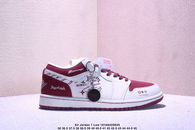 海外爆款限量发售！Travis Scott X Fragment Design X Jordan Air Jordan 1 Low Og Sp 多方联名合作融合