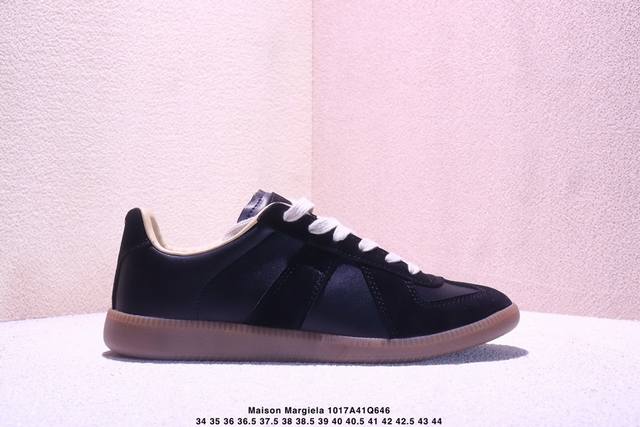 Maison Margiela梅森马吉拉 Replica 小牛皮 圆头拼接 德训鞋 低帮 板鞋 黑色男女同款 货号： S57Ws0236P1895961 尺码：