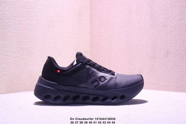 公司级昂跑 On Cloudsurfer Next 舒适百搭 简约 耐磨 低帮跑步鞋 Cloudsurfer Next鞋身外观的设计灵感源于 On 昂跑的专业竞