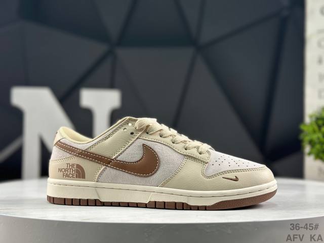 福利特价 耐克 Nk Sb Dunk Low 板鞋独家版型，柔软高端皮革鞋面 冲击视觉的同时，带来舒适脚感体验#定制鞋盒 大厂纯原品质出货 超高清洁度 皮料切割