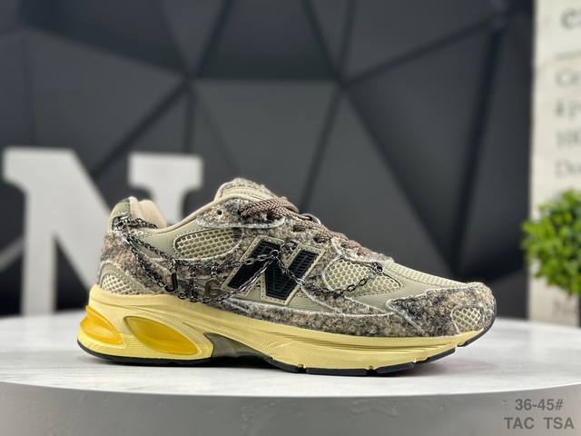 New Balance 2010系列 新百伦 复古老爹风网布跑步休闲运动鞋 新百伦经典配色 沿袭了面世之初的经典科技 以Encap中底配以升级版 N-Ergy缓