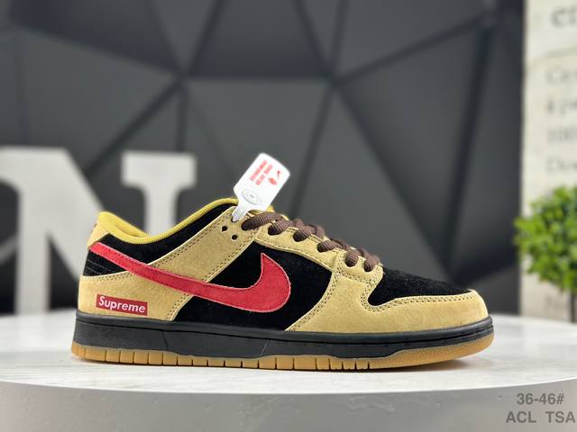耐克 Nike Dunk Low 板鞋Sb系列经典百搭休闲运动板鞋加厚鞋舌的填充，使舒适性大大提升，同时也更方便穿脱中底部分则加入了脚感柔软舒适Zoomair气