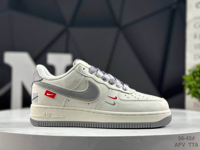 福利特价 耐克 Nike Air Force 1 Low 空军一号低帮经典百搭休闲板鞋 货号：Cs5288 007 尺码：如图所示 Afv Tta