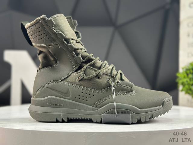 耐克 Nike Sb Field 28 Leather 其他防滑减震耐磨 高筒 户外靴 尺码：如图所示 Atj Lta 货号：Ao7507