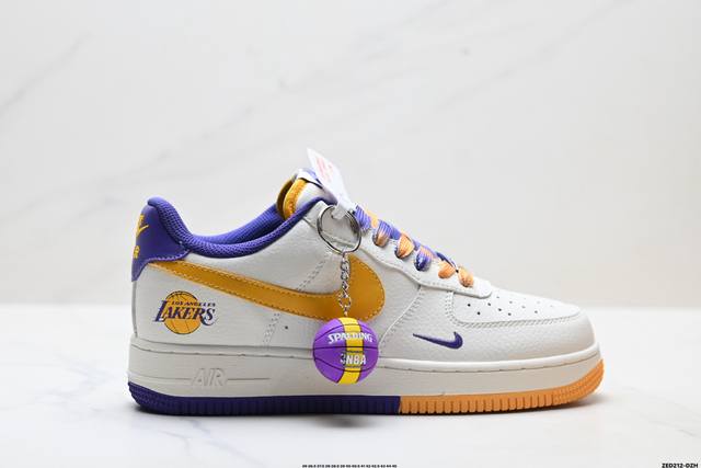 公司级Nike Air Force 1‘07 原楦头原纸板 打造纯正低帮空军版型 专注外贸渠道 全掌内置蜂窝气垫 原盒配件 原厂中底钢印、拉帮完美 货号:Cs5