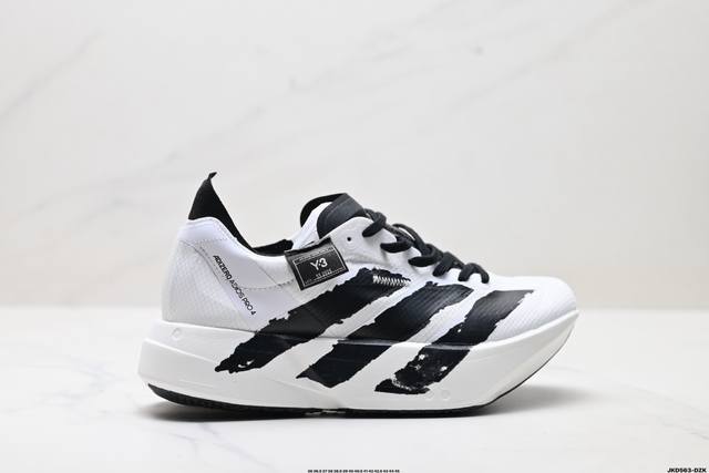 公司级Adidas Adizero Y-3 Adios Pro 4M 马拉松飞线贾卡轻质透气休闲运动跑步鞋 采用双层透气网纱 Flywire动态飞线绑缚鞋面材质