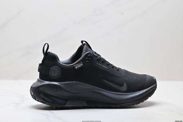 公司级Nike Zoom React Infinity Rn 4 Gtx耐克 马拉松机能风格运动鞋 实拍首发#鞋款搭载柔软泡绵 在运动中为你塑就缓震脚感 设计灵