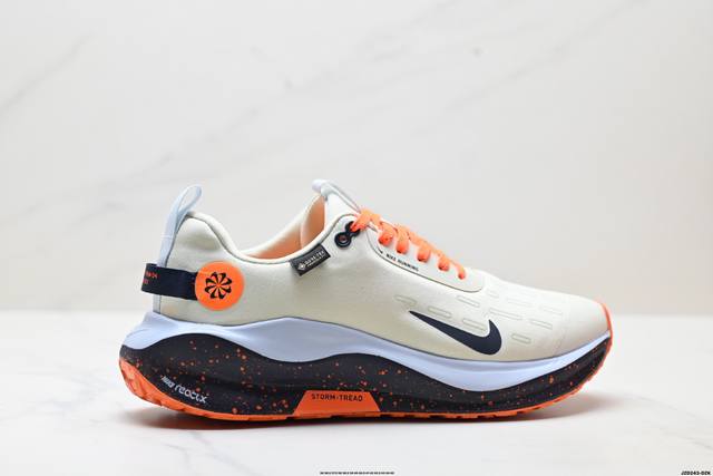 公司级Nike Zoom React Infinity Rn 4 Gtx耐克 马拉松机能风格运动鞋 实拍首发#鞋款搭载柔软泡绵 在运动中为你塑就缓震脚感 设计灵