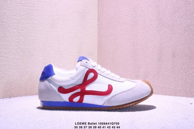 公司级Loewe罗意威 Ballet Runner 2.0小牛皮 圆头系带 低帮 生活休闲鞋 罗意威全新版大头运动鞋Ballet Runner2.0，以其独特的