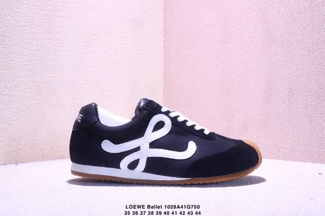 公司级Loewe罗意威 Ballet Runner 2.0小牛皮 圆头系带 低帮 生活休闲鞋 罗意威全新版大头运动鞋Ballet Runner2.0，以其独特的