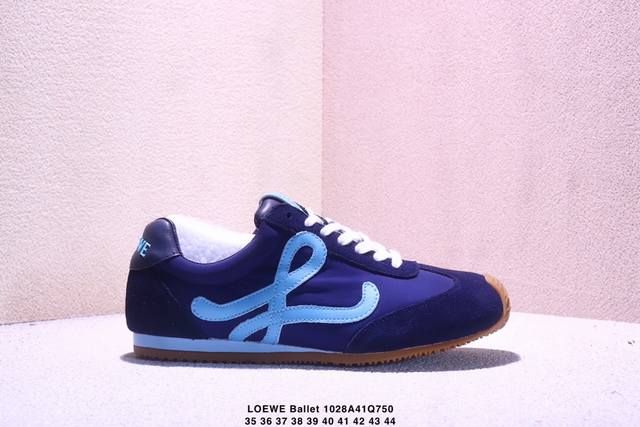 公司级Loewe罗意威 Ballet Runner 2.0小牛皮 圆头系带 低帮 生活休闲鞋 罗意威全新版大头运动鞋Ballet Runner2.0，以其独特的