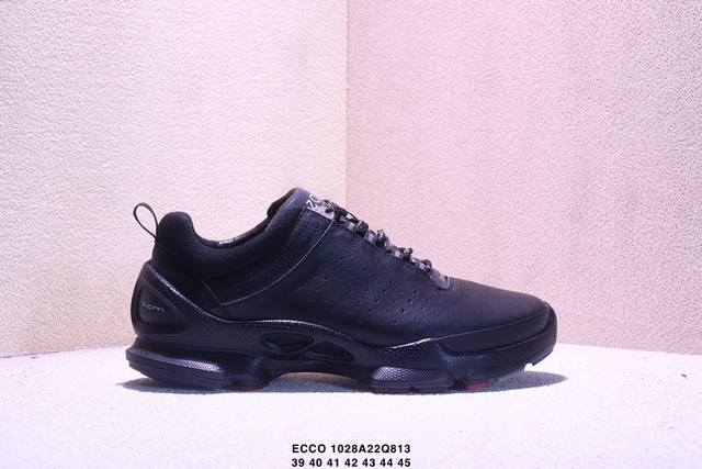 Ecco爱步 广东原版透气 配备原版三件套 防尘纸 高弹大底 全头层牛皮 新款百搭休闲款 纯手工制成 鞋面走线工整 清晰质感 原单品质 拼接运动透气网布 采用E