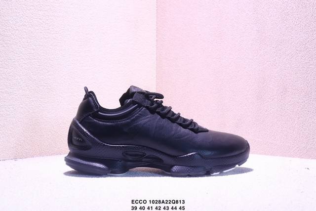 Ecco爱步 广东原版透气 配备原版三件套 防尘纸 高弹大底 全头层牛皮 新款百搭休闲款 纯手工制成 鞋面走线工整 清晰质感 原单品质 拼接运动透气网布 采用E