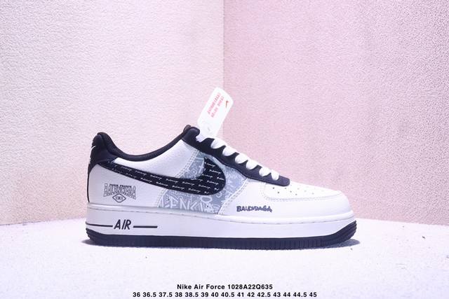 海外爆款限量发售！高端定制Nike Air Force 1 '07 Low “巴黎世家联名------ 米白黑钩印刷” 高端定制 低帮休闲板鞋 定制鞋盒 大厂纯