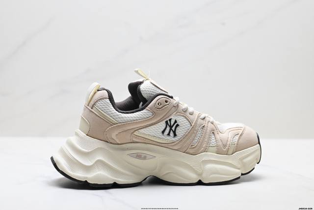 公司级Mlb Winner Chunky 百搭舒适休闲潮流运动厚底增高防滑耐磨 低帮 老爹鞋 货号:3Ashcc15N 尺码:35 36 36.5 37.5 3