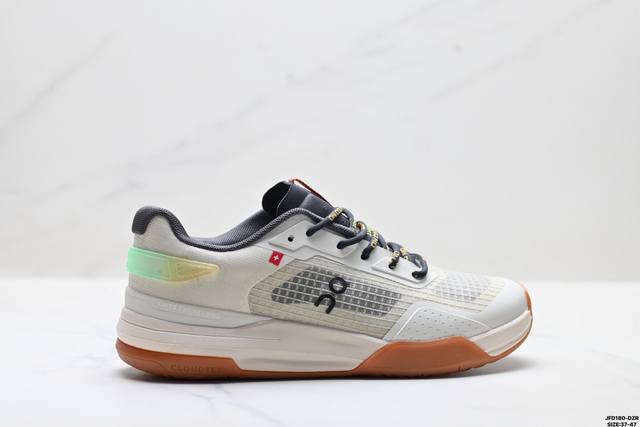 公司级On昂跑 The Roger Adv Z5 舒适 透气防滑减震 低帮网球鞋 贴合前脚掌弧度适合多种脚型带来舒适脚感 舒适柔软提供良好脚感 新潮时尚稳固的后