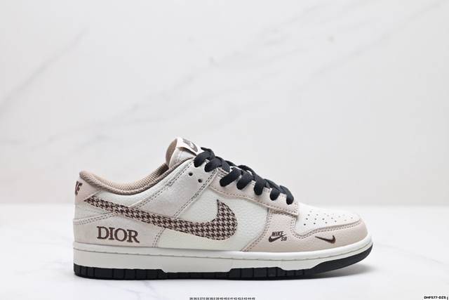 特价 公司级Nk Dunk Low Retro “Diy高端定制” 低帮休闲运动板鞋 原装头层材料 用料绝不含糊 独家版型蒸餾加工帶來的是更好的视觉和脚感体验