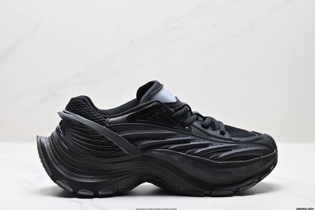 特价 公司级Adidas Xlg Mtw系列 舒适防滑透气 低帮 阿迪达斯 休闲跑步鞋 鞋面是透气网面和皮革拼接 脚感轻盈 不闷汗 每次穿着跑步都感觉脚底在自由