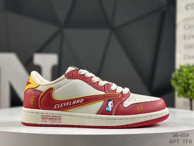 耐克 Aj1倒勾Travis Scott X Air Jordan 1 ” Reverse Mocha “ Aj1乔1 Ts 联名倒钩 低帮文化篮球鞋 完美品质