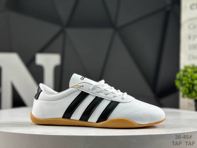 阿迪达斯 Adidas Grand Court 阿迪达斯 新款百搭休闲鞋 货号:Jq9688 尺码：如图所示 Taf Taf