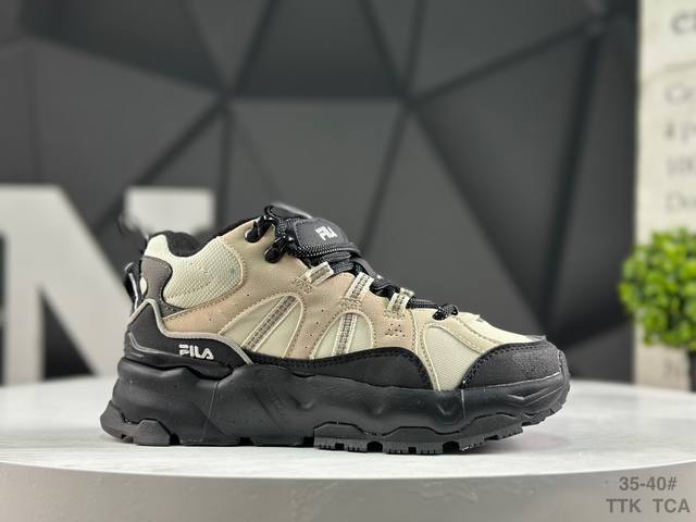 公司级 Fila斐乐 Trek 1S 满天星 潮流百搭 抓绒 减震防滑耐磨中帮 生活休闲鞋 货号:F12W442113Ftb 尺码:35 36 36.5 37.
