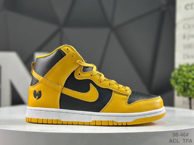 头层带半码 耐克 Nike Sb Dunk Low Pro 扣篮系列复古高帮休闲运动滑板板鞋 货号：Hj4320 001 码数：36 36.5 37.5 38