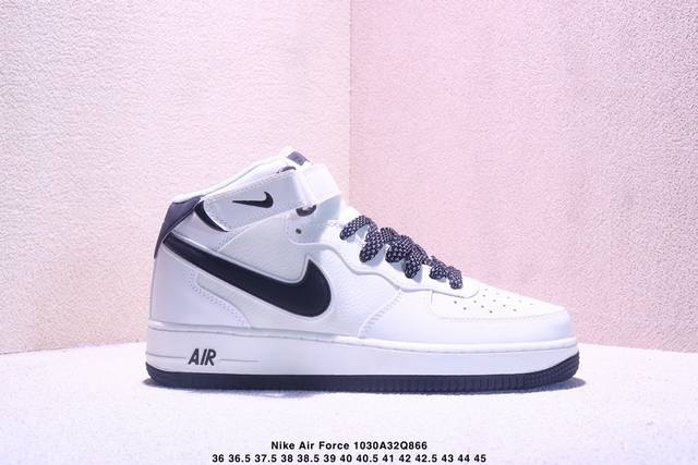 耐克Nike Air Force 1 Low 空军一号低帮百搭休闲运动板鞋。柔软、弹性十足的缓震性能和出色的中底设计，横跨复古与现代的外型结合，造就出风靡全球三