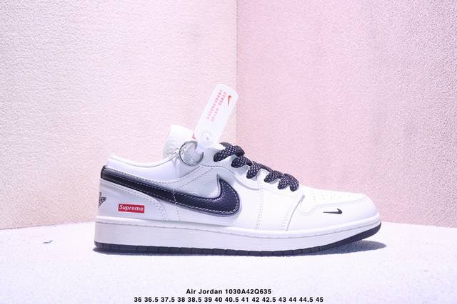 海外爆款限量发售！Nike Jordan Air Jordan 1“ Supreme联名 午夜蓝” 高端定制 低帮 复古 减震 防滑 耐磨 篮球鞋 定制鞋盒 大