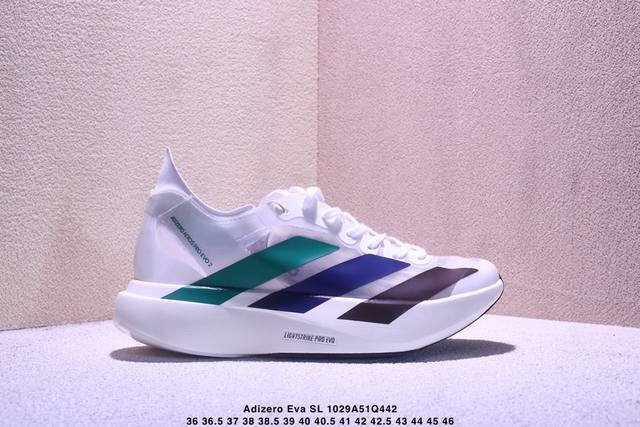 男女鞋半码制#采用呼吸网织物热熔面料材质#中底搭载Lightstrike高密度发泡+前掌单块Lightstrike Pro避震科技#外搭马牌橡胶橡胶防滑底片全新