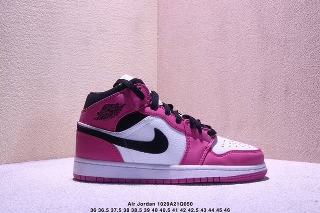 Air Jordan 1 Low Aj1乔1中高帮休闲板鞋 同步官方配色市场唯一独家头层皮打造 原鞋原档案开发 原厂皮料 原档冲孔鞋头 正确满胶鞋垫 四线拉帮