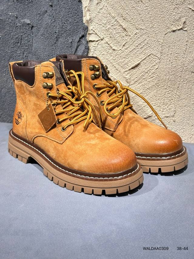 新品上市实拍 Timberland添柏岚 天伯伦休闲户外网布系列 广东大厂品质 原盒原包装 面料采用意大利顶级磨砂细纹牛皮 鞋底采用柔软橡胶大底 脚感一流 搭配