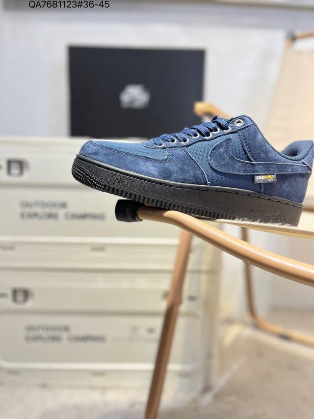 耐克 Nike Air Force 1 '07空军一号 百搭休闲运动板鞋。柔软、弹性十足的缓震性能和出色的中底设计，横跨复古与现代的外型结合Hq3822 Qa7