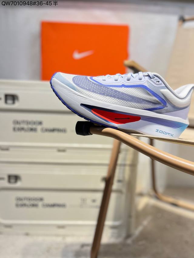 Nike Zoomx Invincible Run Flyknit Fk6 Zoom Fly 6轻量飞织低帮休闲运动慢跑鞋 此鞋专为长跑运动员而生 是为5至10
